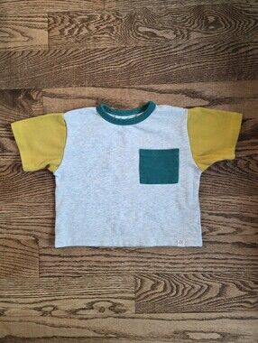 Little Road Co. - Gray Short Sleeve With Yellow & Green Contrast - 2T